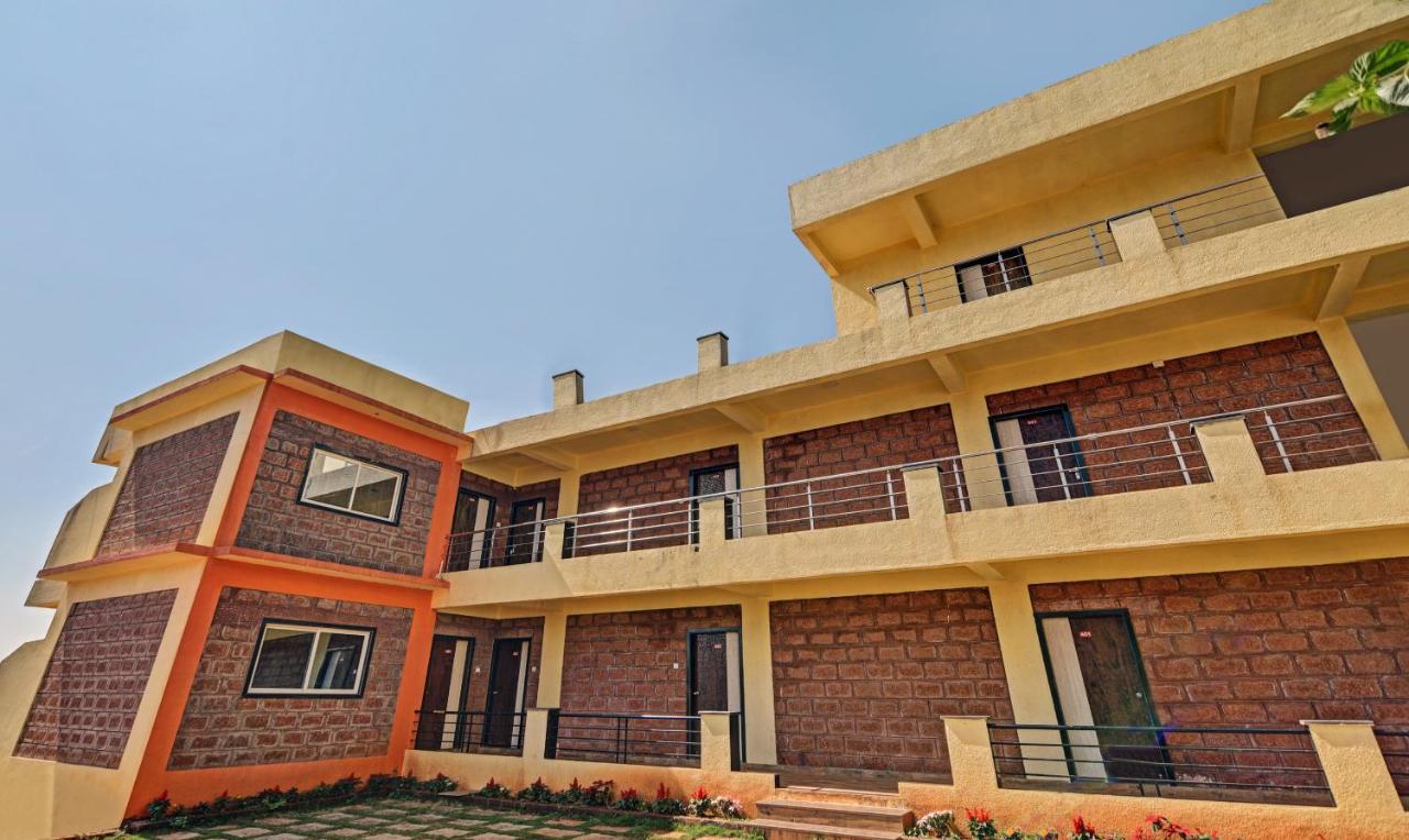 Mahābaleshwar Aditya Hill View Inn מראה חיצוני תמונה